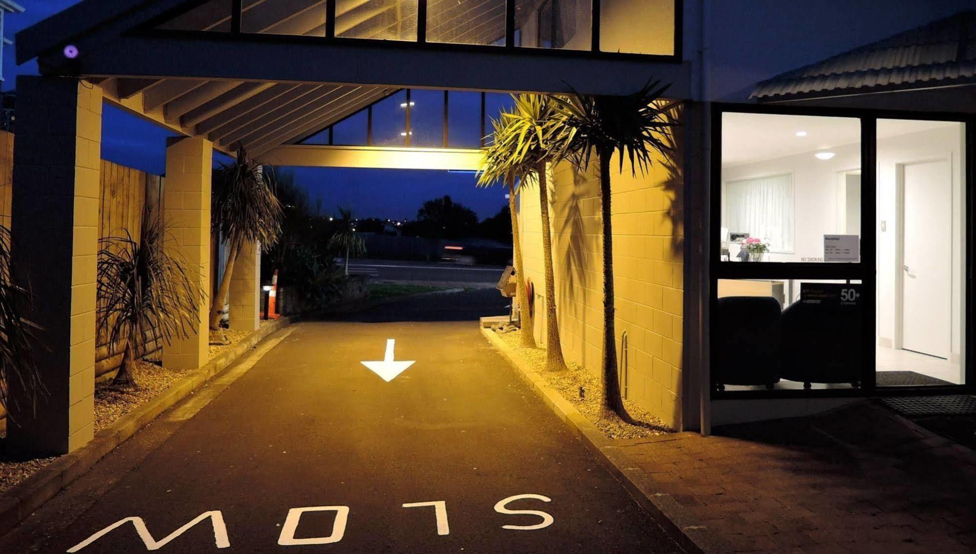 Anzac Court Motel Όκλαντ Εξωτερικό φωτογραφία